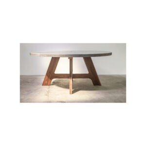 "Mesa de comedor madera y concreto diseñada por gola República Dominicana"